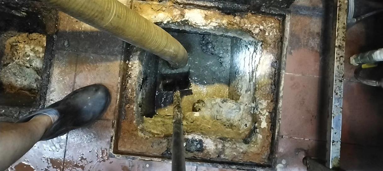 修武污水池清理一般都有毒气，怎么预防中毒呢？