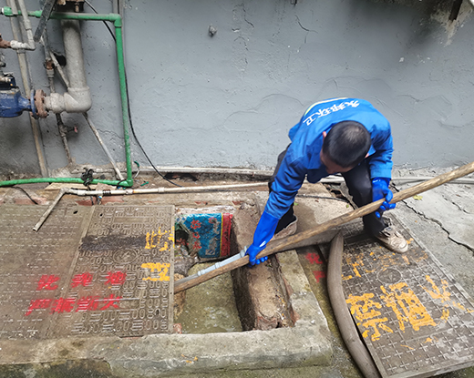 修武清掏化粪池